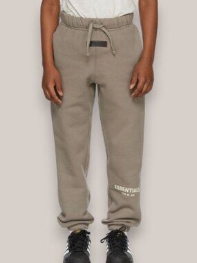 Essentials Fear of God sweatpants desert taupe kids size 6/7